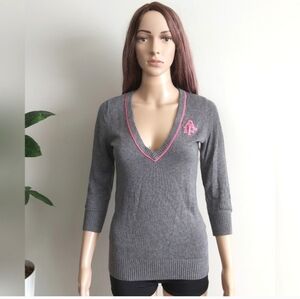 Abercrombie & Fitch sweater Medium gray pink monogram v neck knit  half sleeves